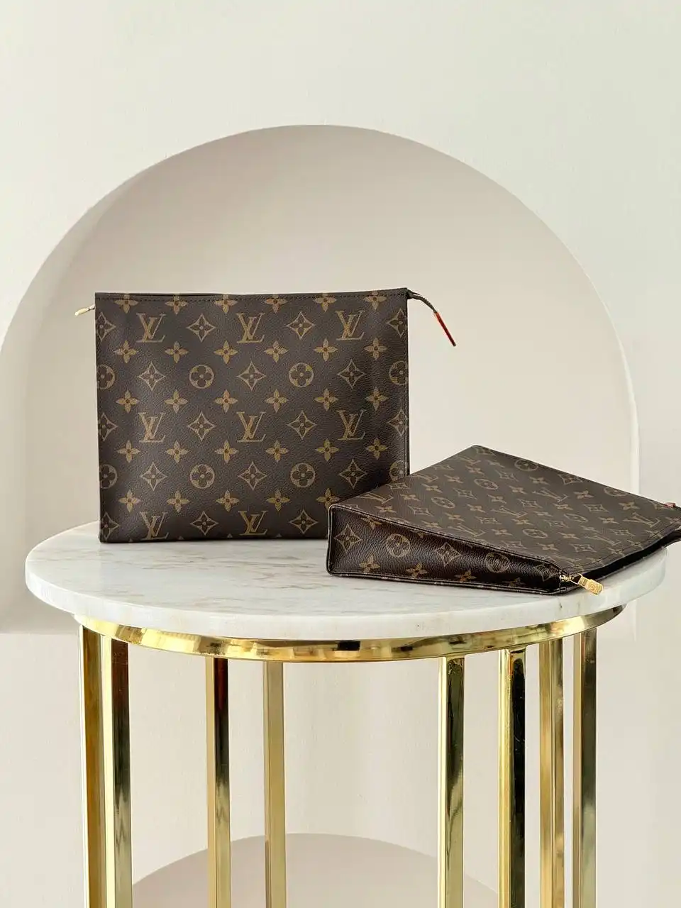 Louis Vuitton LV Toilet Pouch 26 Monogram