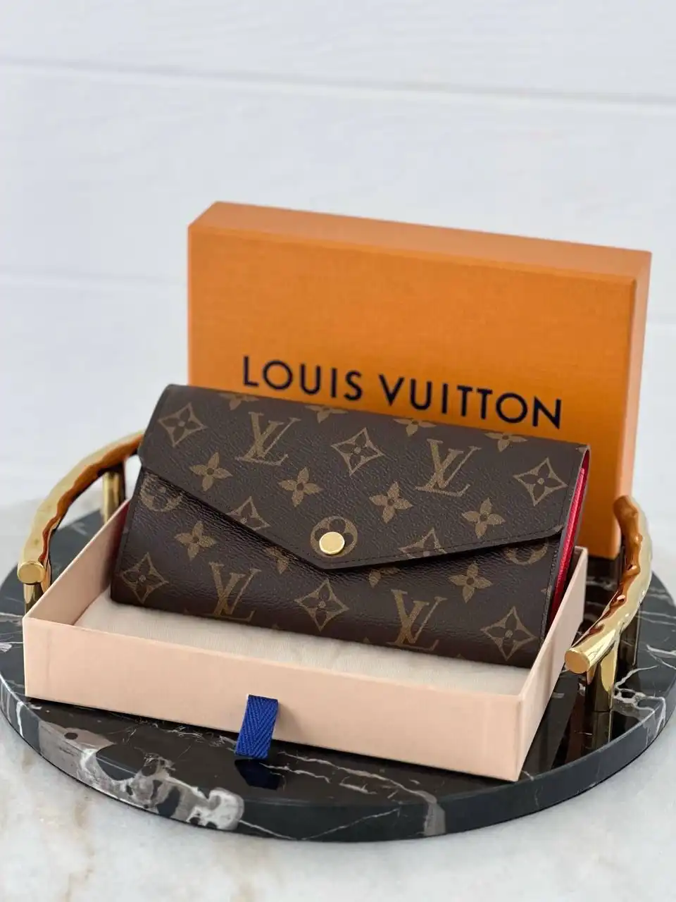 LV Sarah Wallet Monogram - Red (M62236)