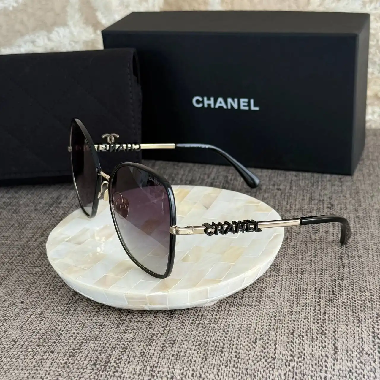 CHANEL Chanel Butterfly Sunglasses Frame Metal, Gold & Black With Lenses Grey Gradient