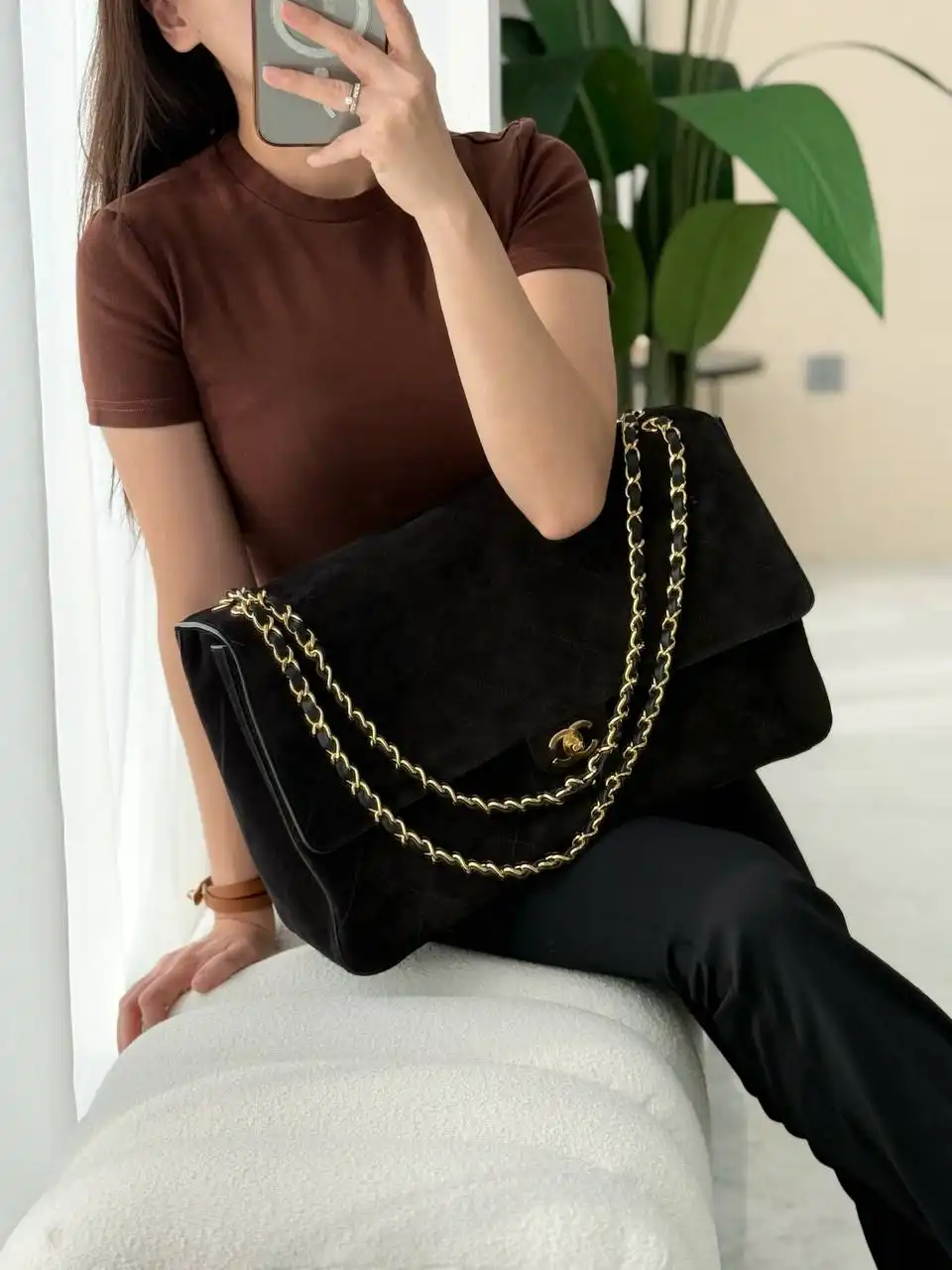 Chanel Maxi Flap XXL Velvet Black GHW 38,5cm - photo 3