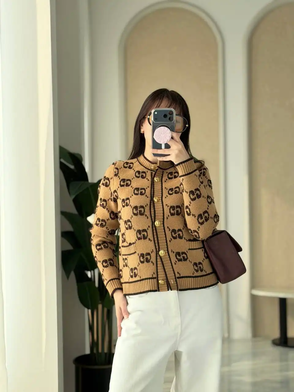 Gucci GG Wool Boucle Jacquard Cardigan Camel Brown - photo 3
