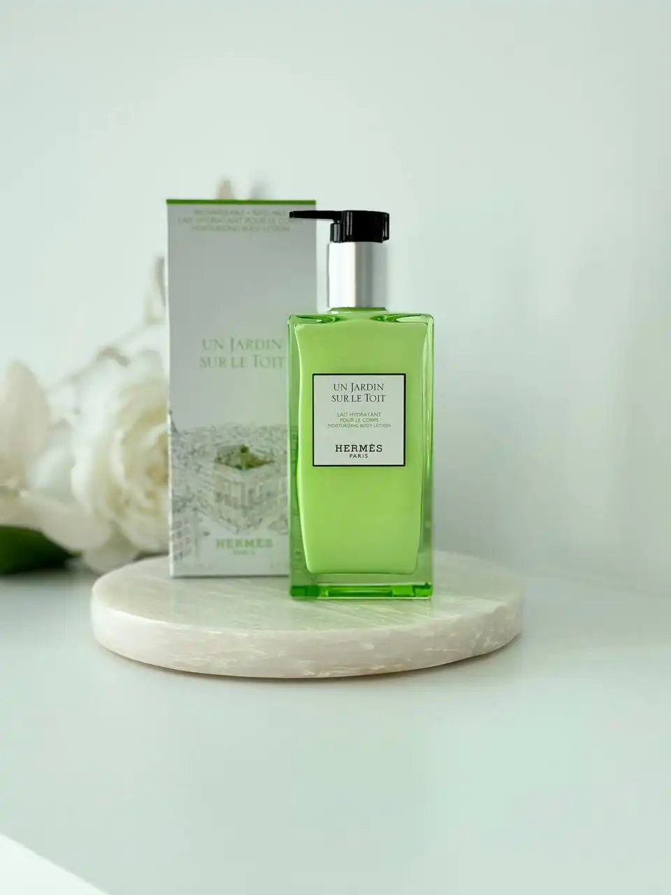 Hermes Hermes Un Jardin sur le Toit Moisturizing Body Lotion 200ml
