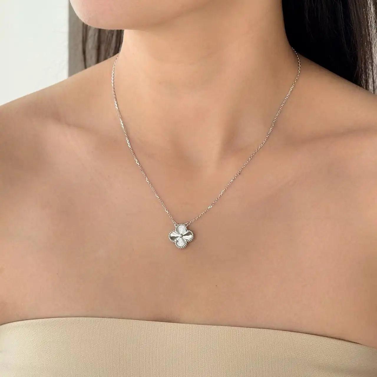 Van Cleef & Arpels Van Cleef & Arpels / VCA MOP Guiloche Vintage Necklace Alhambra Pendant White Gold