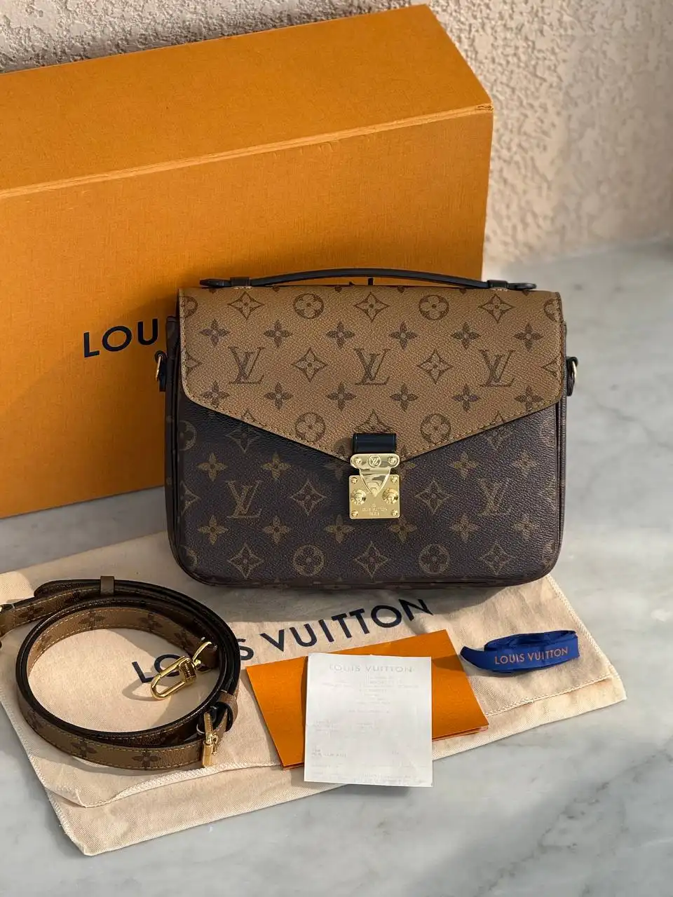 Louis Vuitton Preloved LV Pochette Metis Monogram Reverse