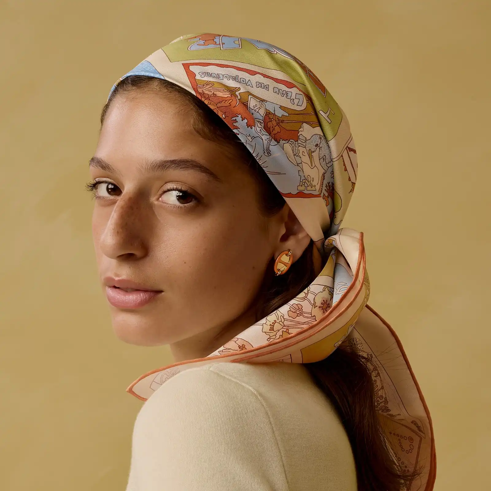 Hermes On Est Bien Ici ! Scarf 90 Orange / Bleu Ciel / Creme - photo 3