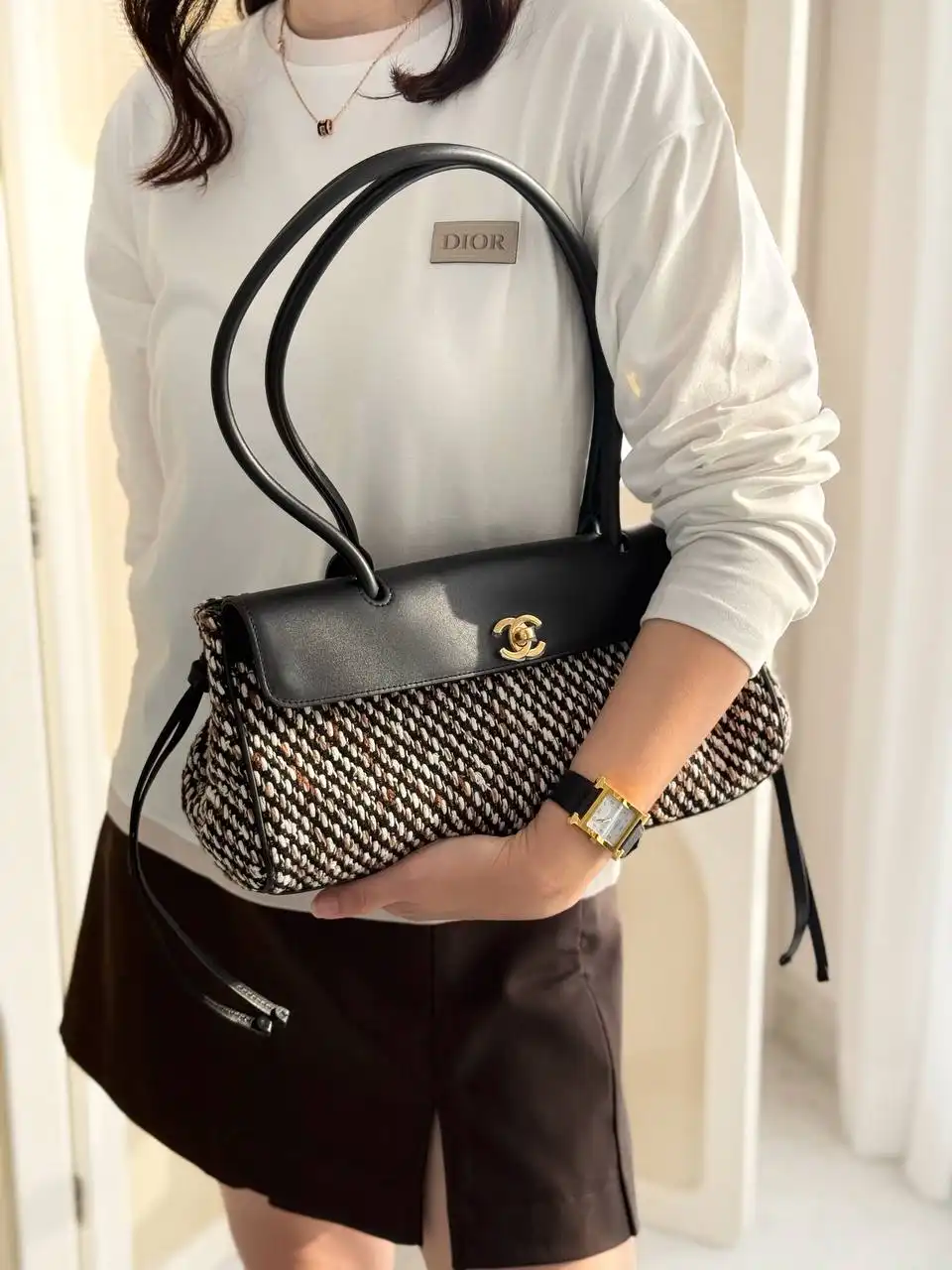 Chanel Baguette East West Tote Small Tweed Black White - photo 8