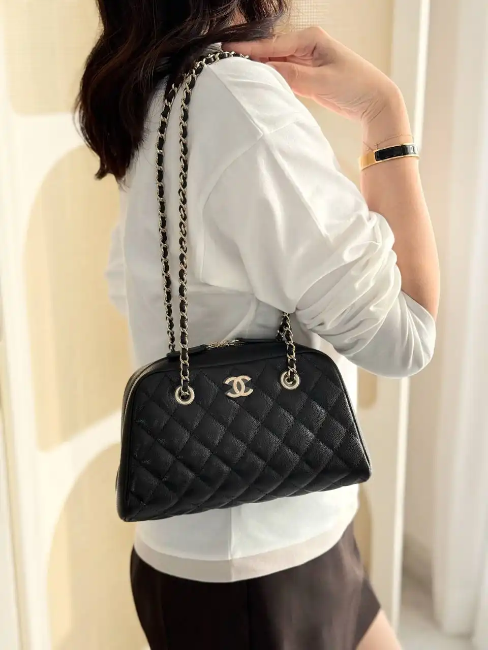 Chanel Bowling Small Black GHW - photo 8