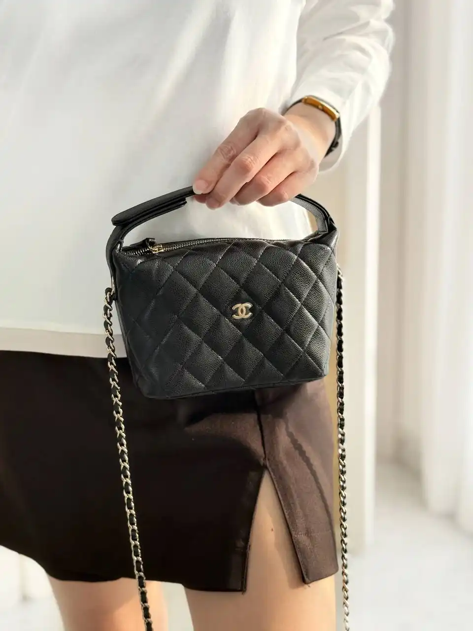Chanel 25C Hobo Sling Bag Black Caviar GHW - photo 3