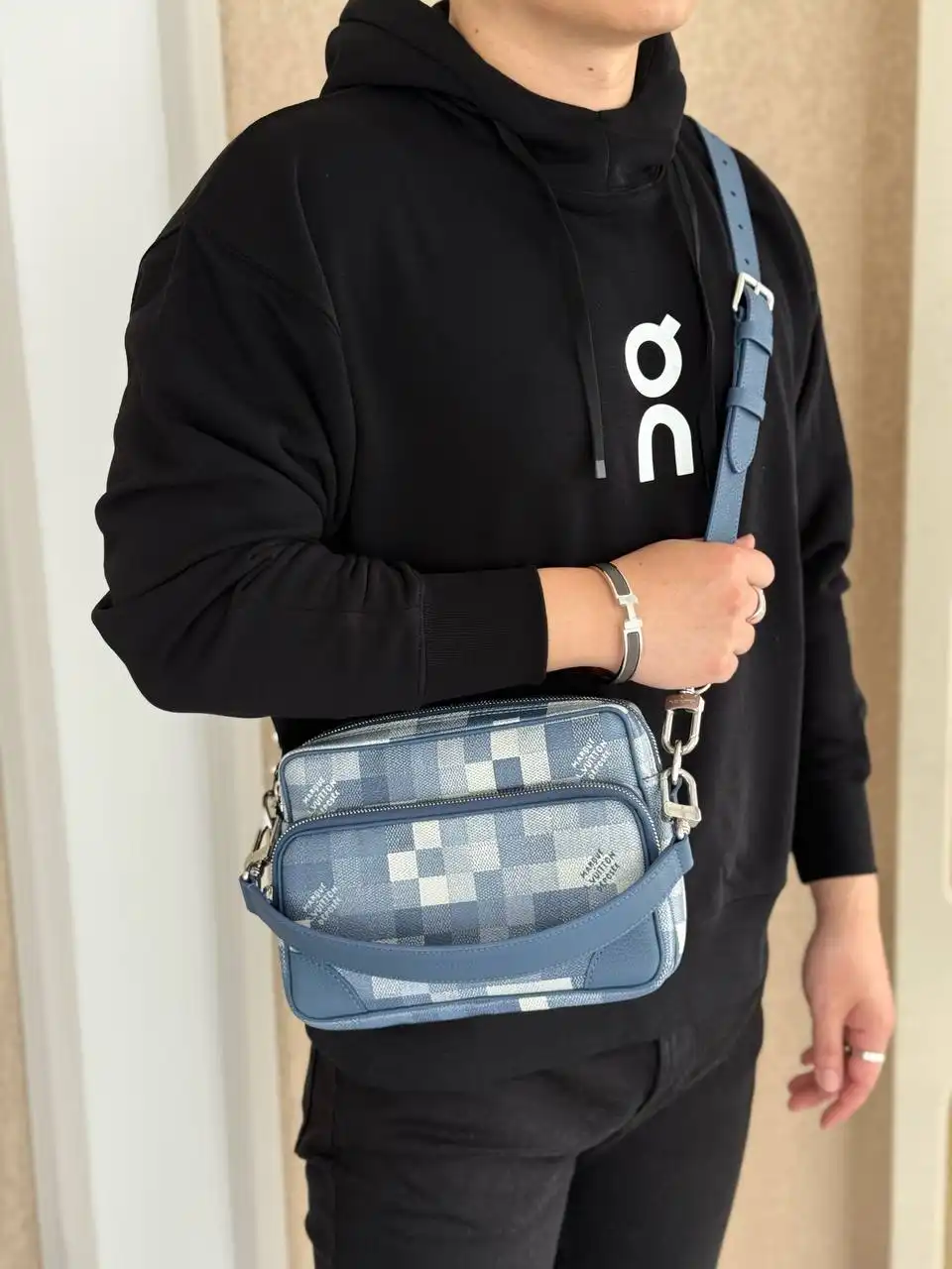 Louis Vuitton LV Nil Messenger Damoflage Indigo