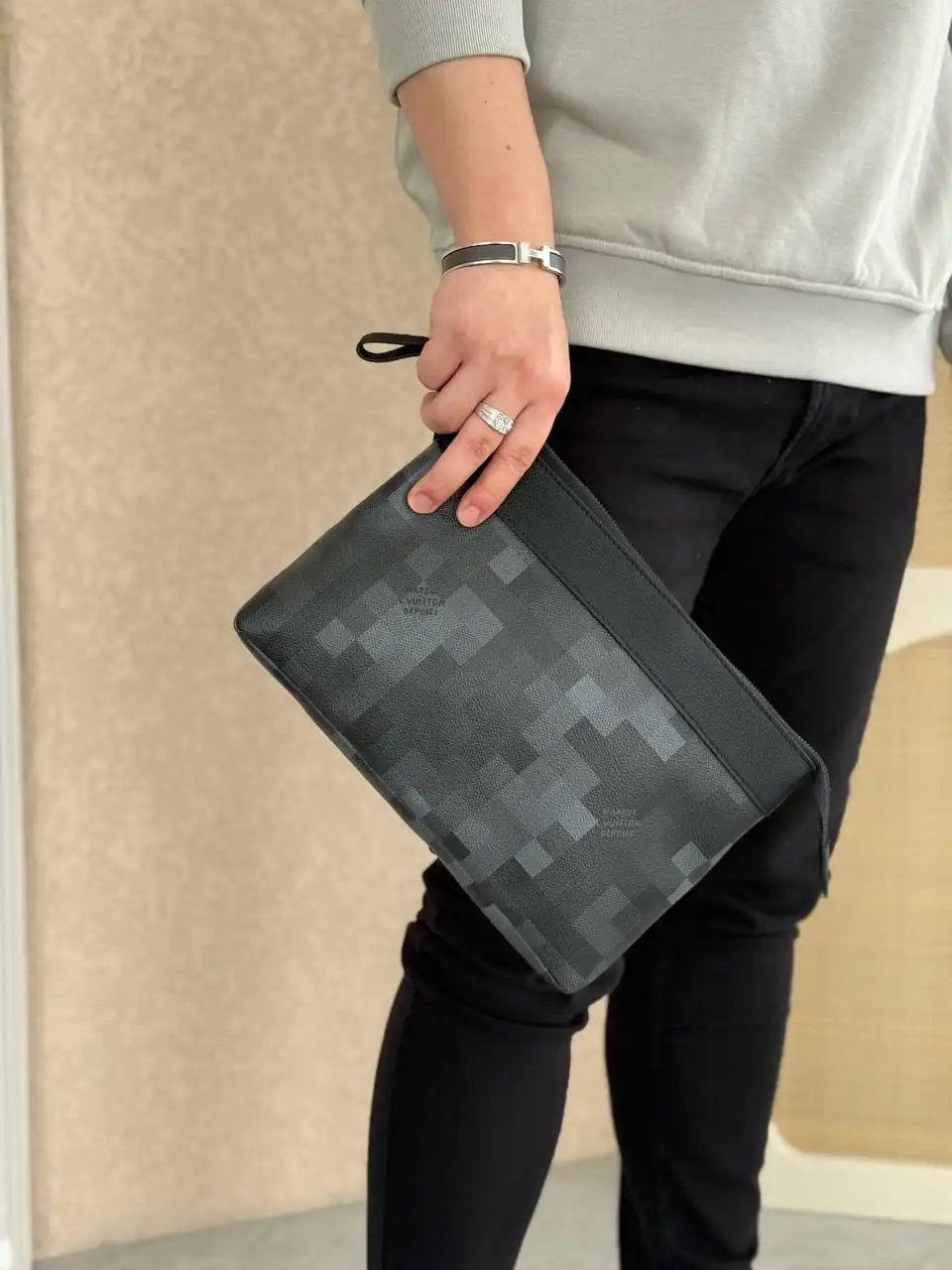 LV Pochette Voyage Souple Damoflage - photo 3