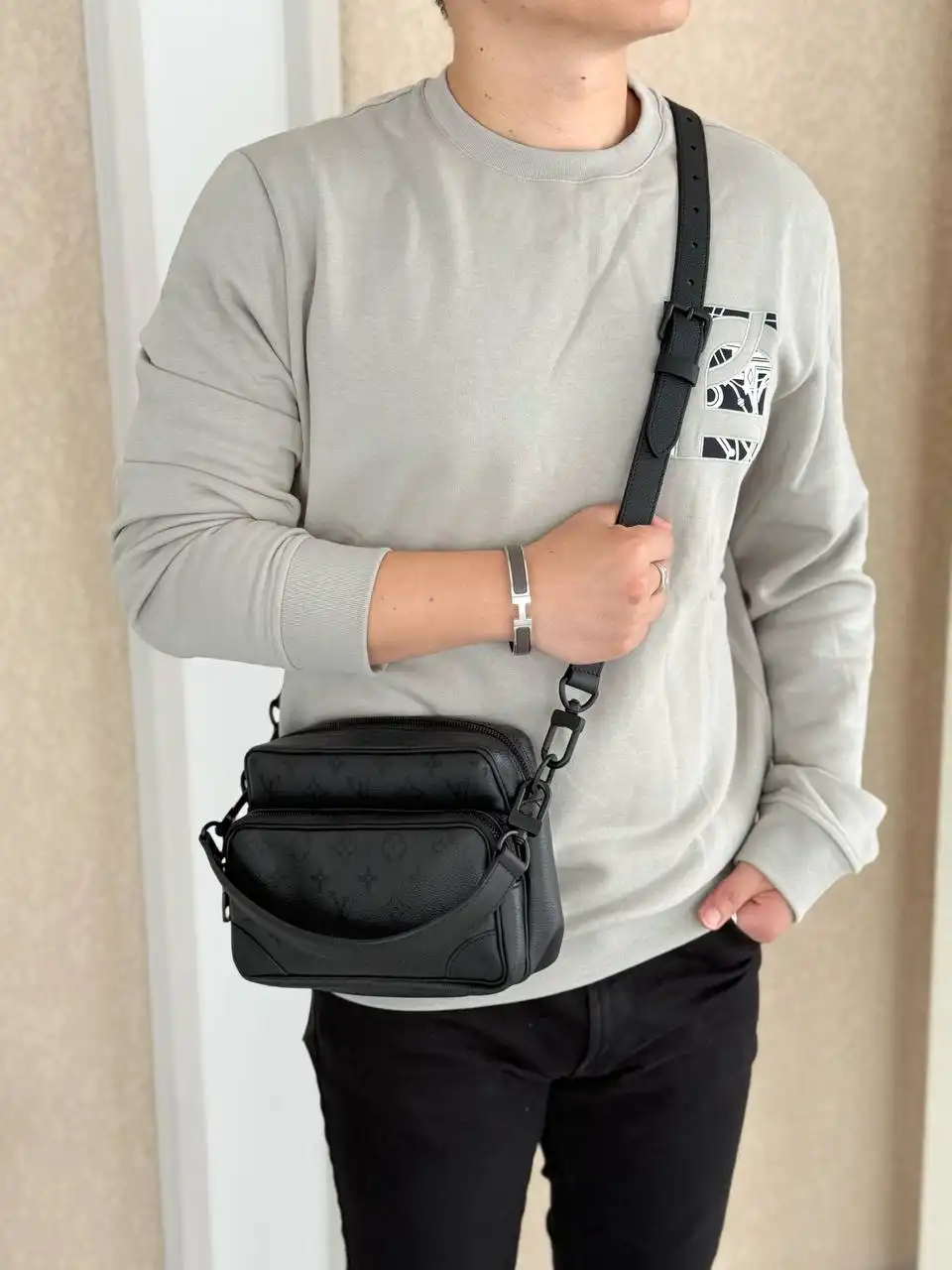 LV Nil Messenger Monogram Midnight - photo 3