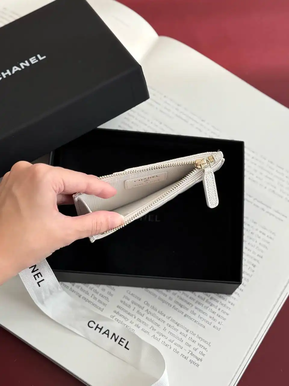 Chanel Classic Mini Thin Wallet White GHW - photo 3