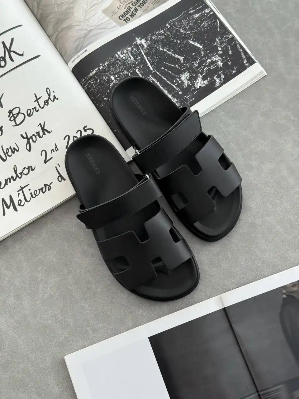 Hermes Chypre Sandal Black Woman - photo 2