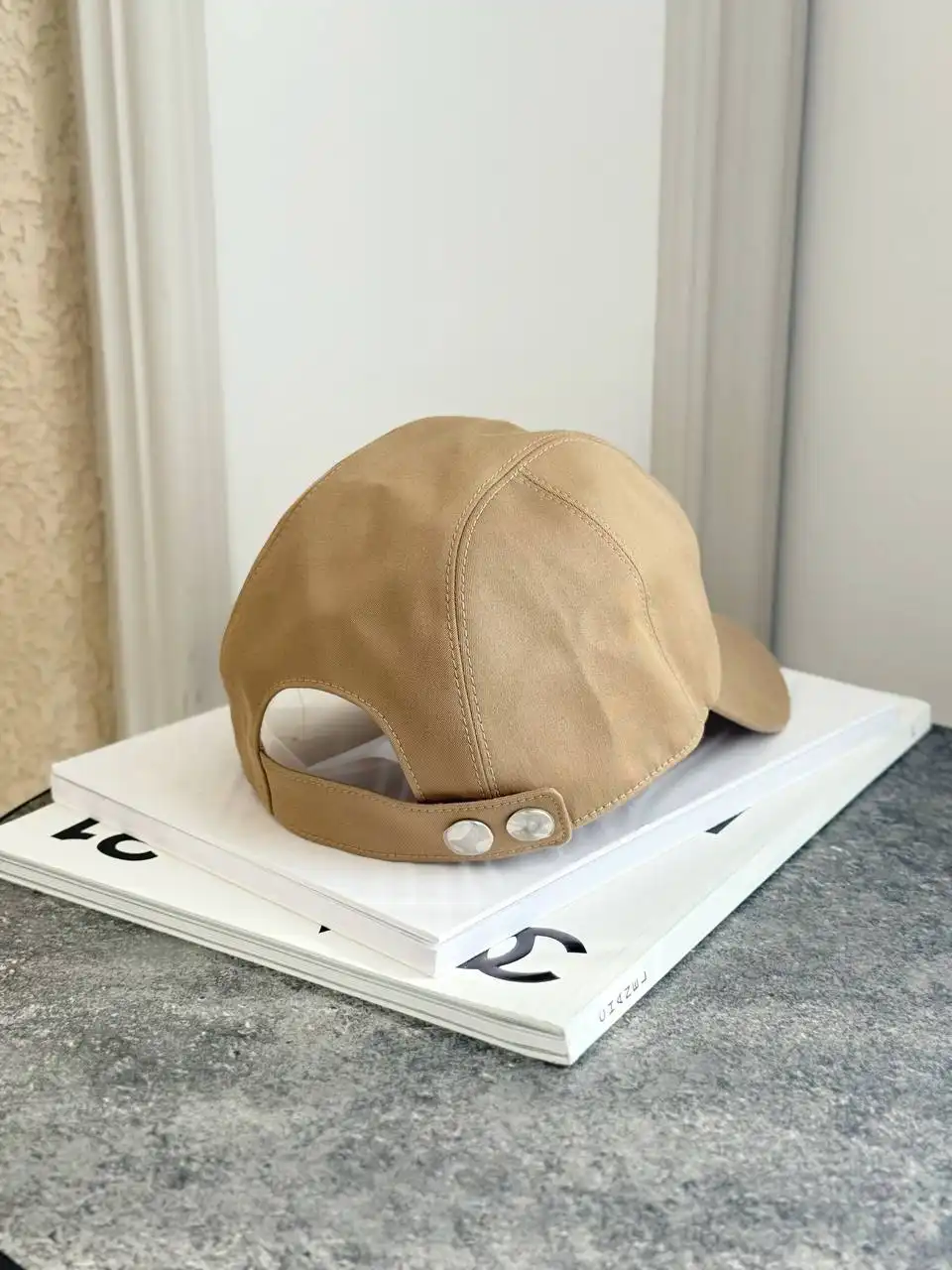 Hermes Hermes Miles Jacron H Cap Kraft