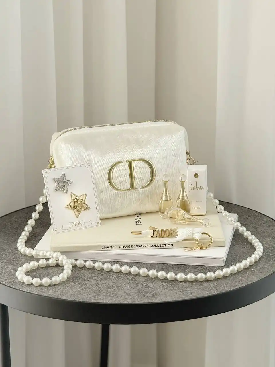 Dior Pouch Sling Shimmer White Set with Pearl Chain - Inside : Parfum Jadore 5ml 3 pcs + Dior Key Chain + Dior Hairclip 