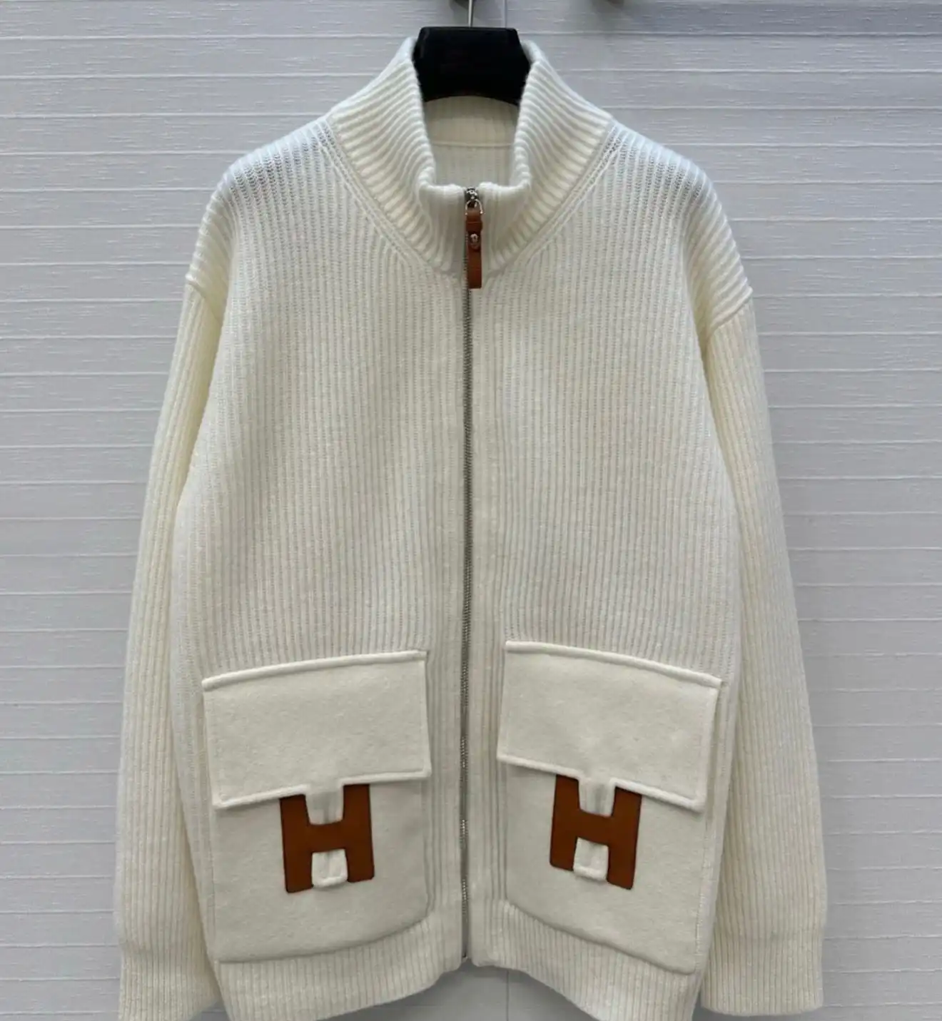 Hermes H Pocket Blouson Cardigan Ecru in Wool in Naturel Blanc - photo 3