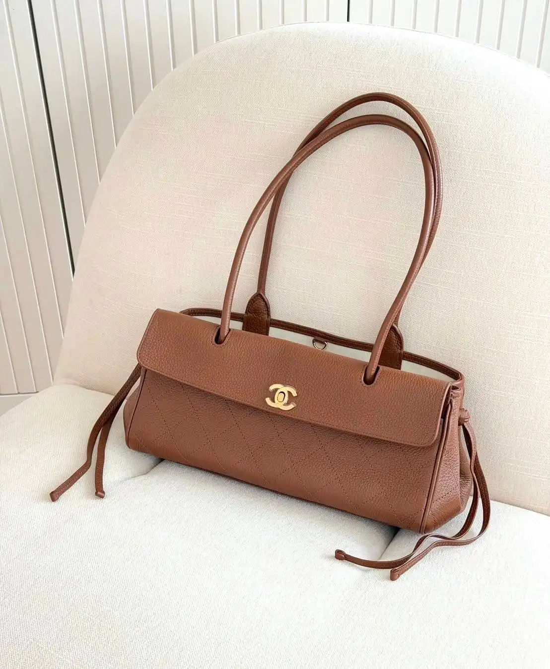 Chanel Baguette East West Tote Bag Small Caramel GHW - photo 7