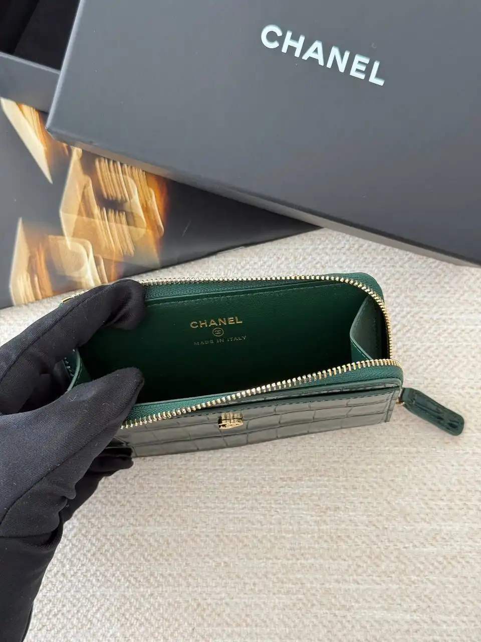 Chanel Card Wallet With Zip Croco Green Emerald GHW - photo 3