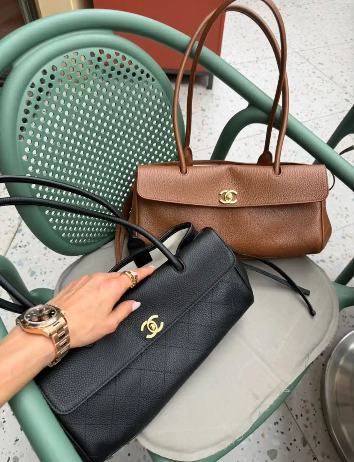 Chanel Baguette East West Tote Bag Small Caramel GHW - photo 11