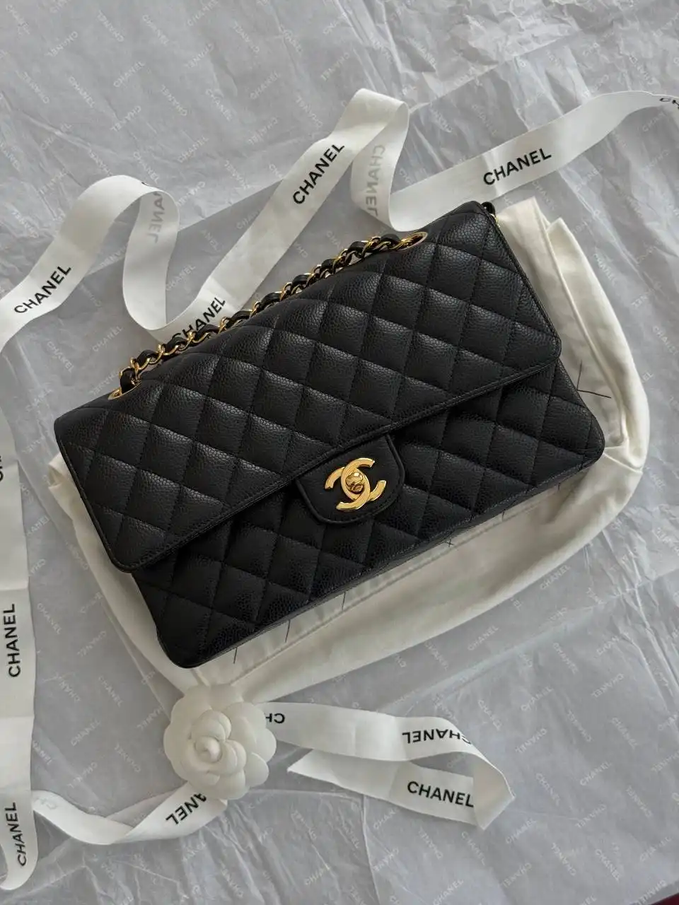 Preloved Chanel Classic Medium Black Caviar GHW - photo 3