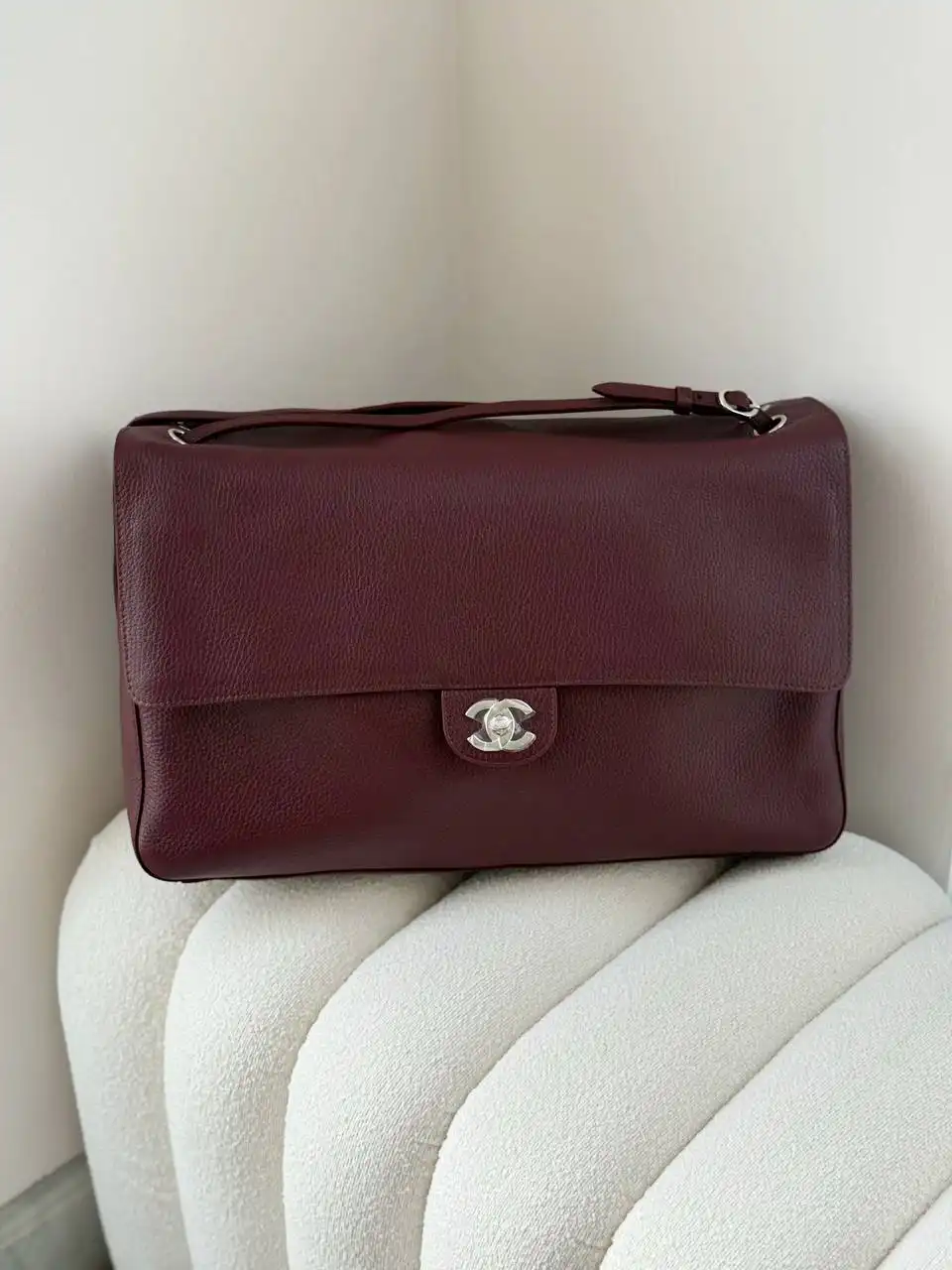 CHANEL Chanel Maxi Flap XXL Burgundy SHW 38cm