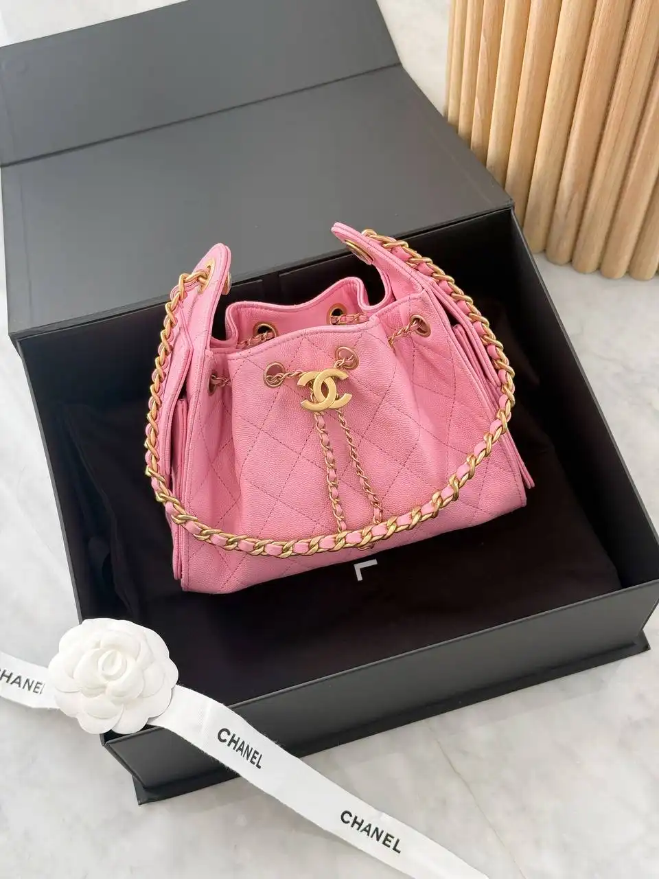 CHANEL Chanel 25 / C25 Mini Pink Caviar GHW