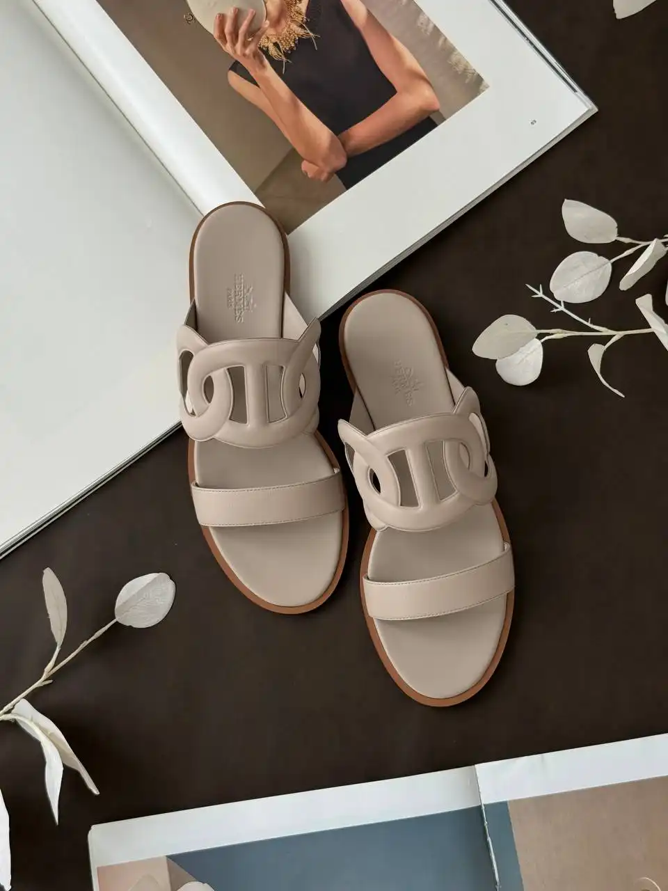 Hermes Hermes Lagune Sandal Beige Nomade