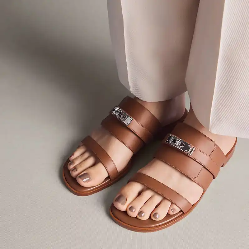 Hermes Hermes Nina Sandal Gold