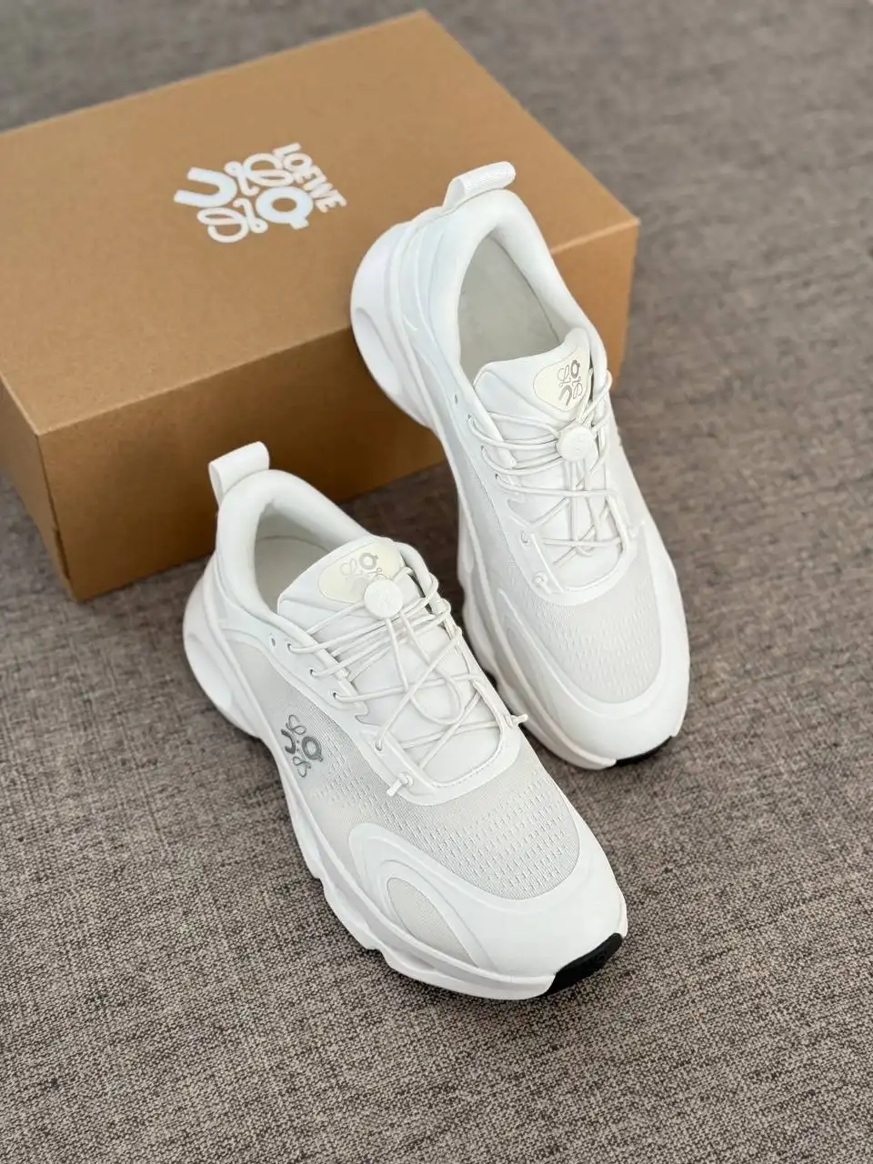 LOEWE Loewe x On Cloudsolo Sneakers Men White / Light Grey