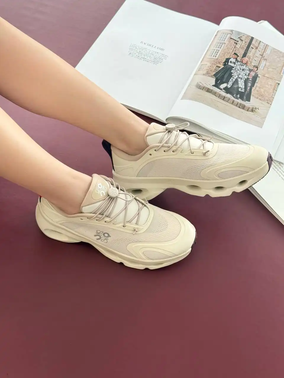 Loewe X On Cloudsolo Sneaker Woman Sand / Burgundy - photo 3