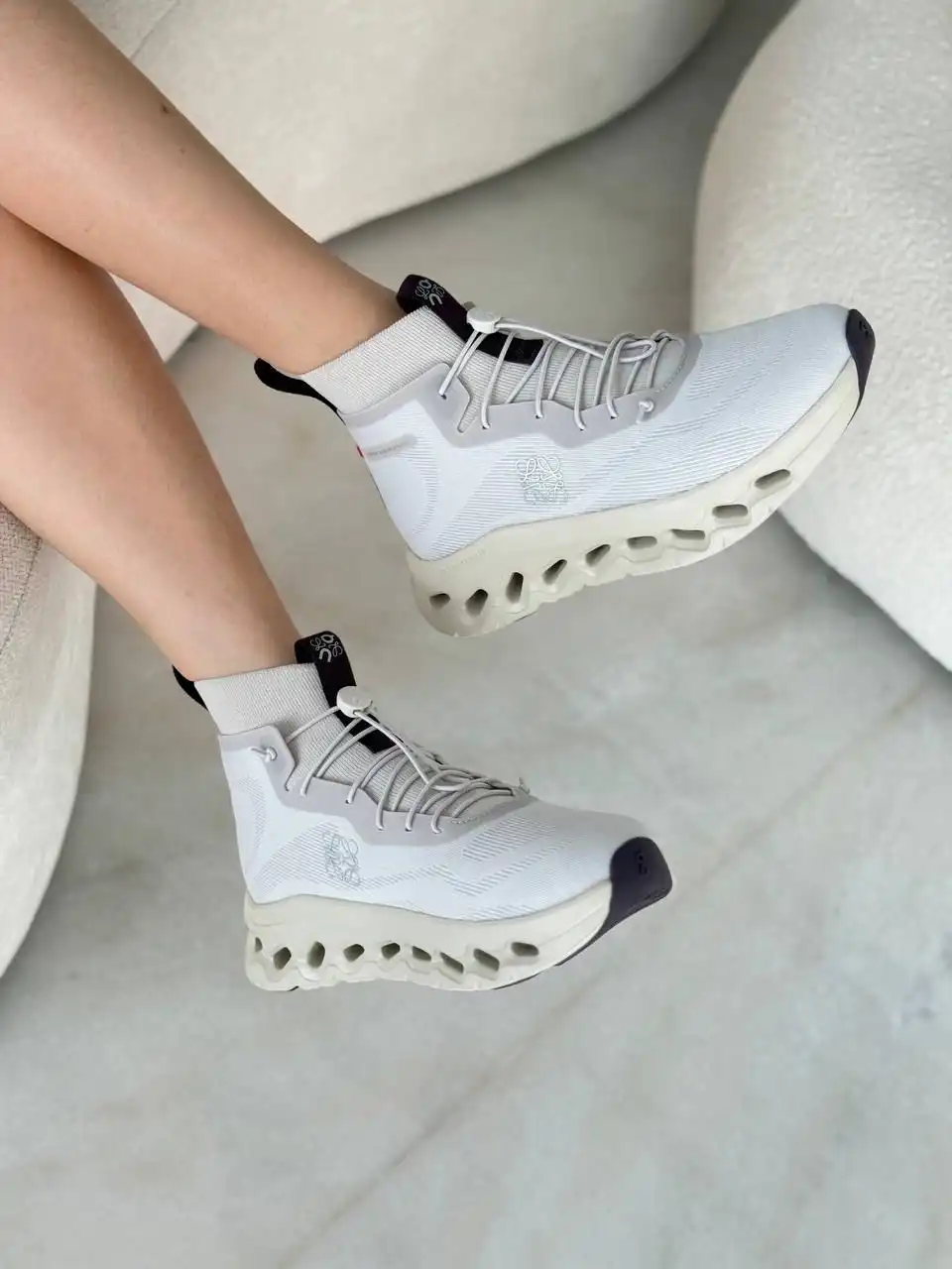 Loewe X On Cloudtilt Hi Sneaker Woman Sand / Oatmeal / Plum - photo 5