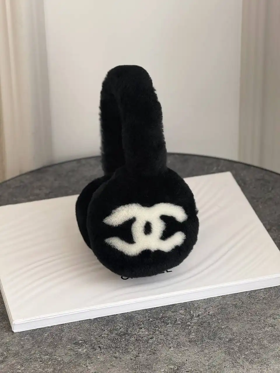 CHANEL Chanel Earmuff Black