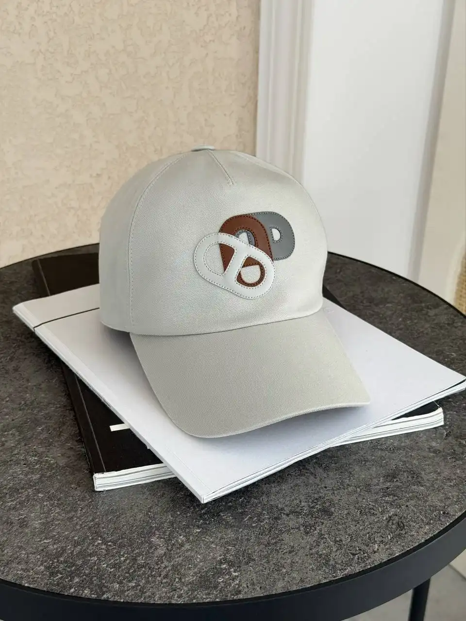 Hermes Hermes Max Panorama Cap Mastic