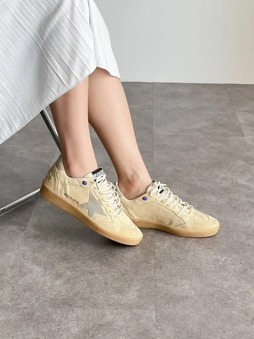 Golden Goose Ballstar Suede Upper Star With Eyelet Sneakers - photo 4