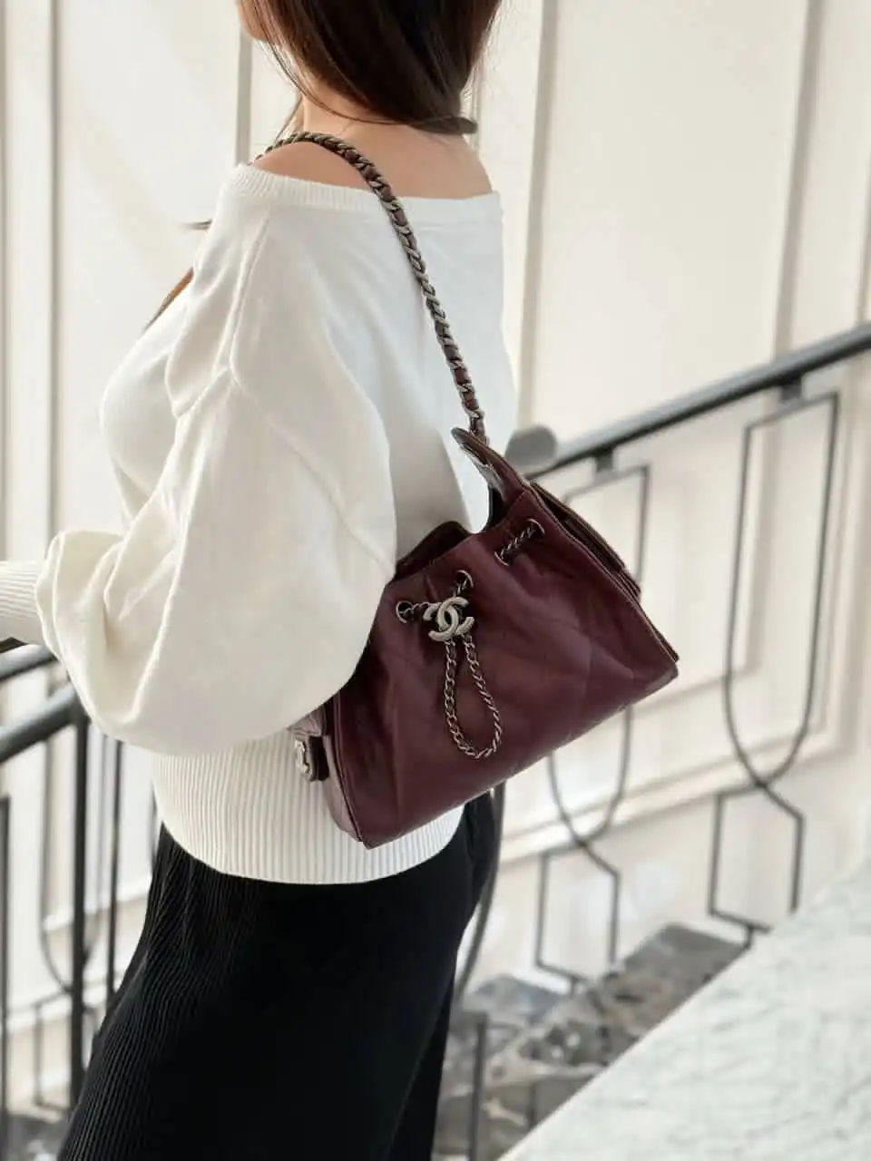 Preloved Chanel 25 / C25 Mini Burgundy Caviar RHW - photo 3
