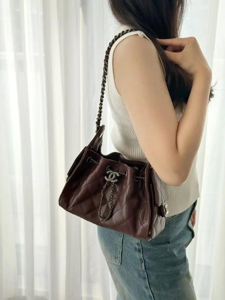 Preloved Chanel 25 / C25 Mini Burgundy Caviar RHW - photo 4