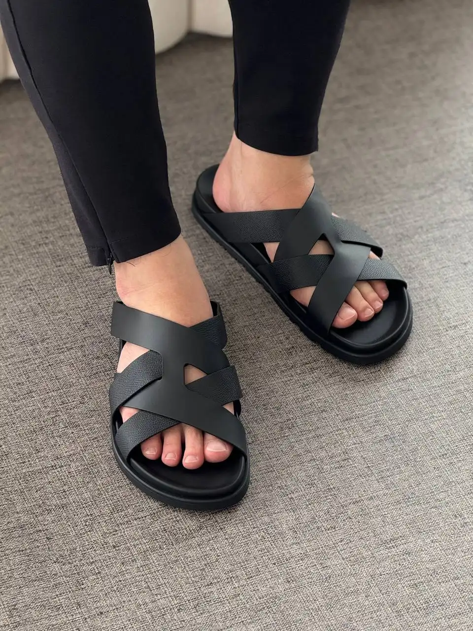 Hermes Hermes Kazimir Sandal Epsom Noir