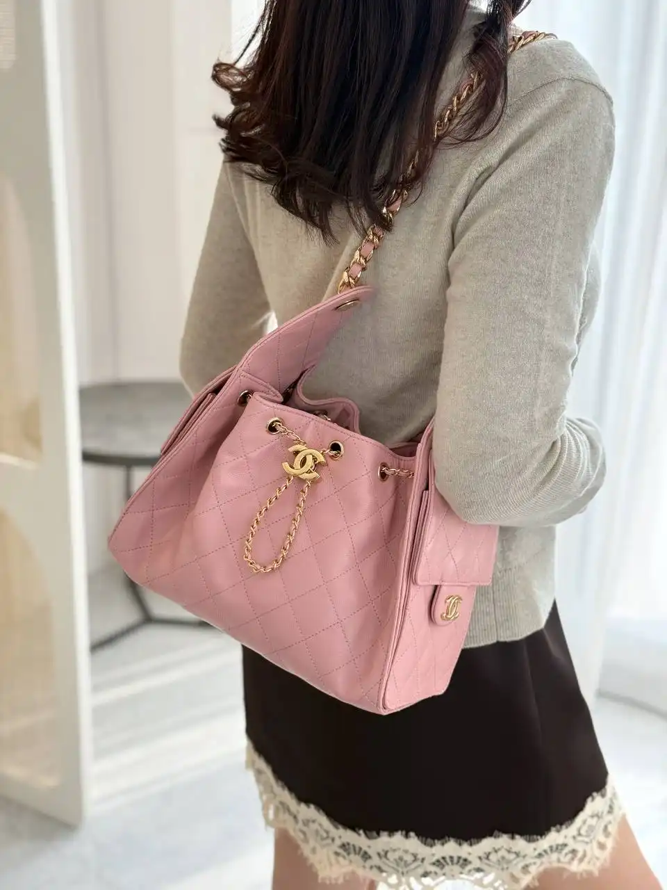 Chanel 25 / C25 Small Caviar Pink GHW - photo 3