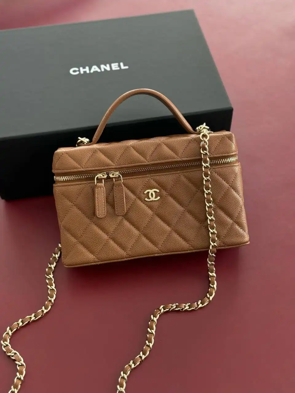 CHANEL Chanel Vanity Clutch with Chain Caviar Caramel GHW