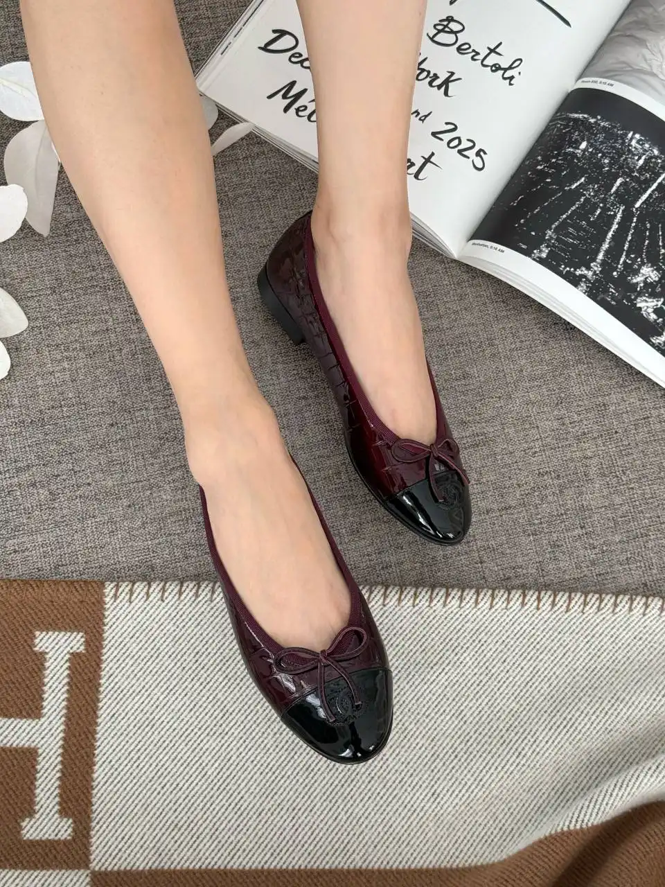 Chanel Ballerine Croco Burgundy - photo 3