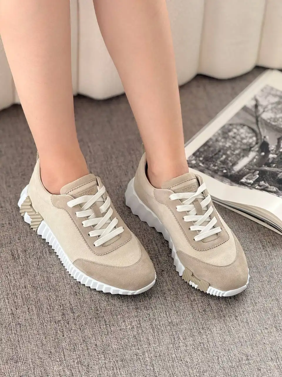 Hermes Bouncing Sneakers Beige Glaise / Beige Esquisse - photo 3