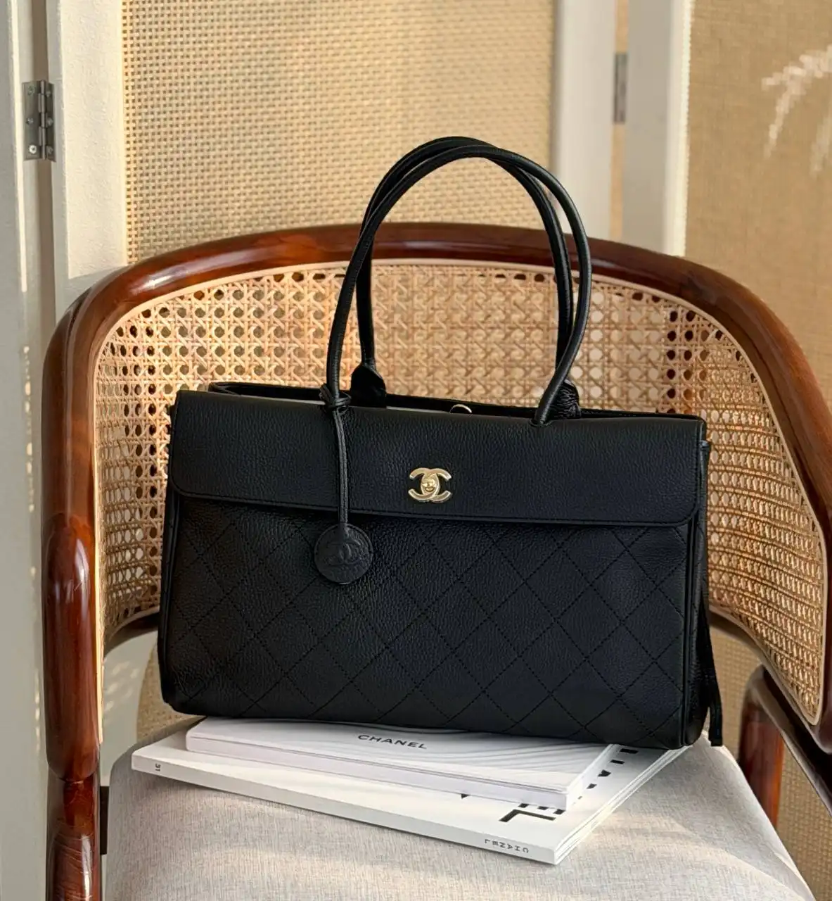 CHANEL Chanel Baguette Urban Tote Medium Black GHW
