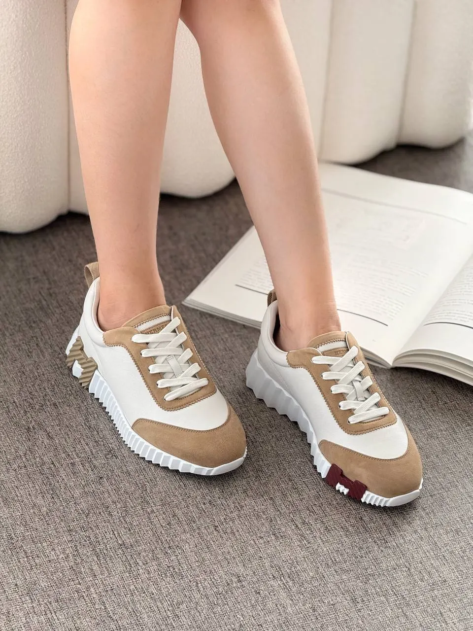 Hermes Bouncing Sneaker Blanc / Beige Camel - photo 3