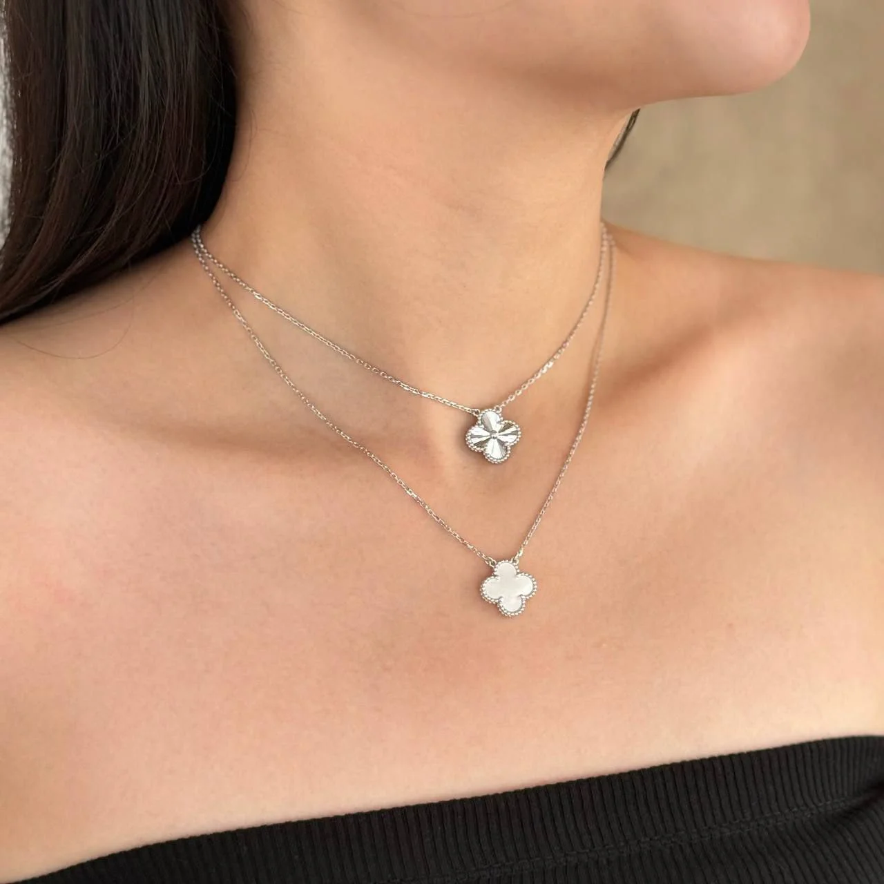 Van Cleef & Arpels / VCA MOP Vintage Alhambra Pendant Necklace White Gold - photo 3