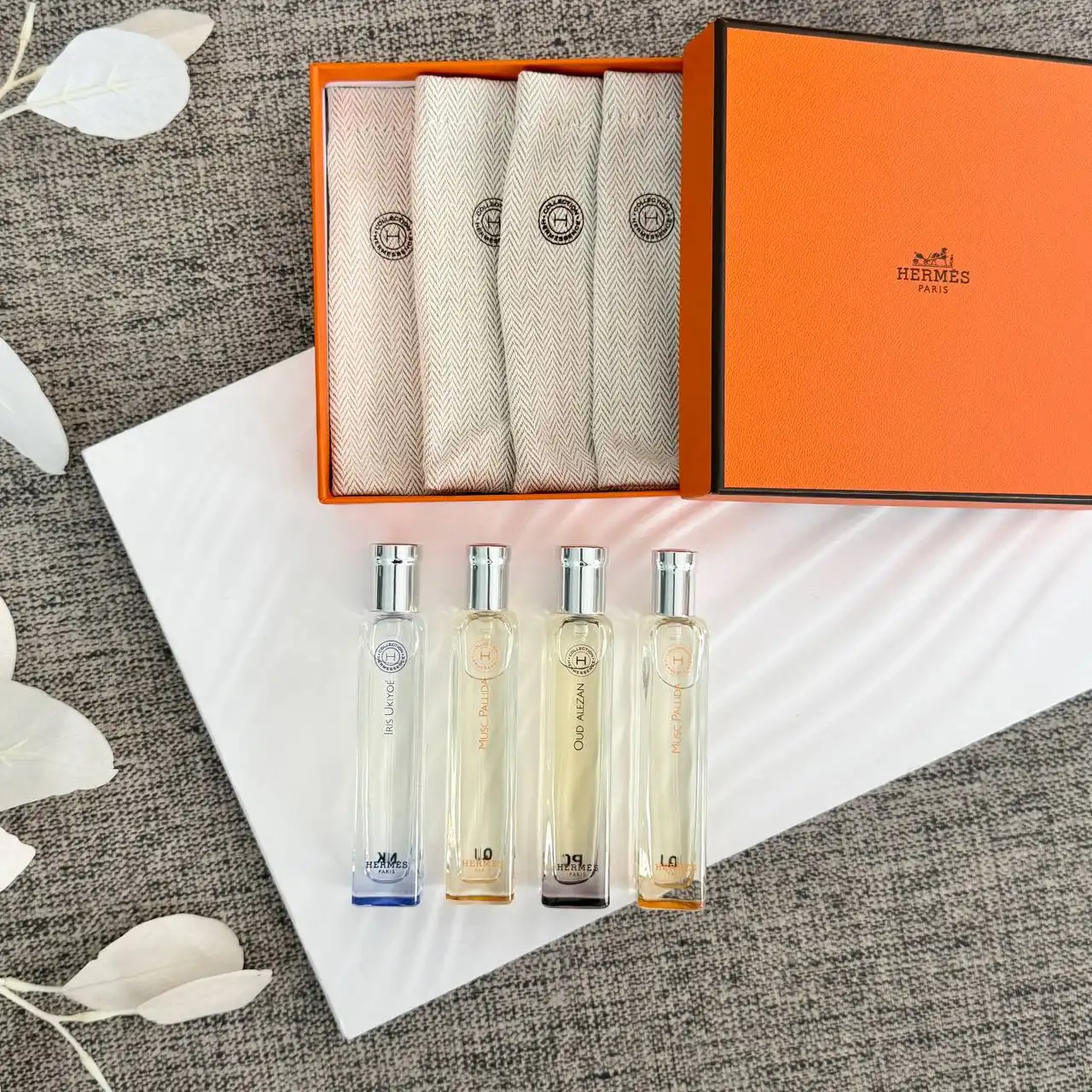 Hermes Travel Set Parfume 4 x 15 ml - Musc Pallida - Musc Pallida - Iris Ukiyoe - Oud Alezan