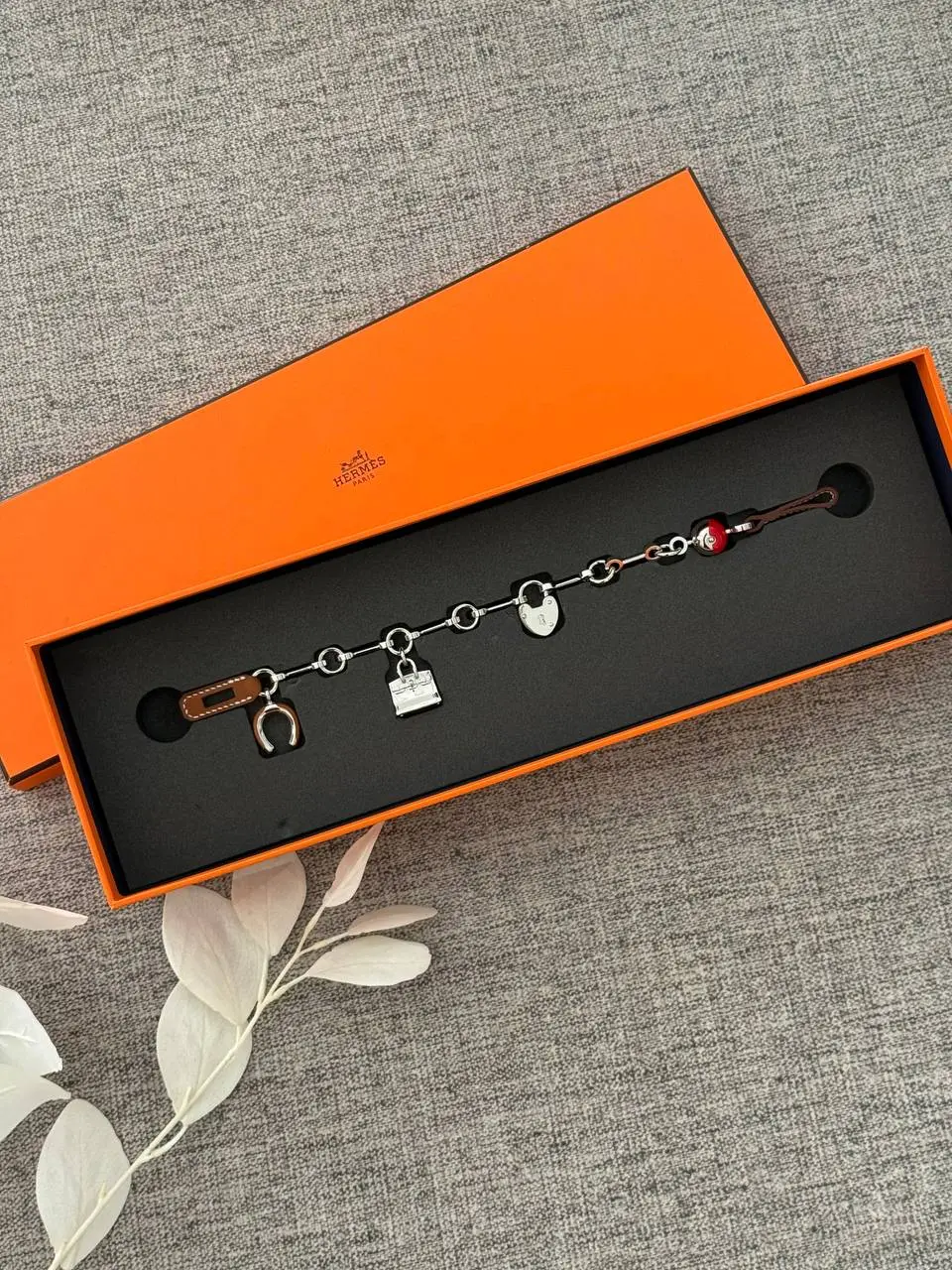 Hermes Hermes Bijou de Sac birkin charm Fauve / Rouge de Cœur
