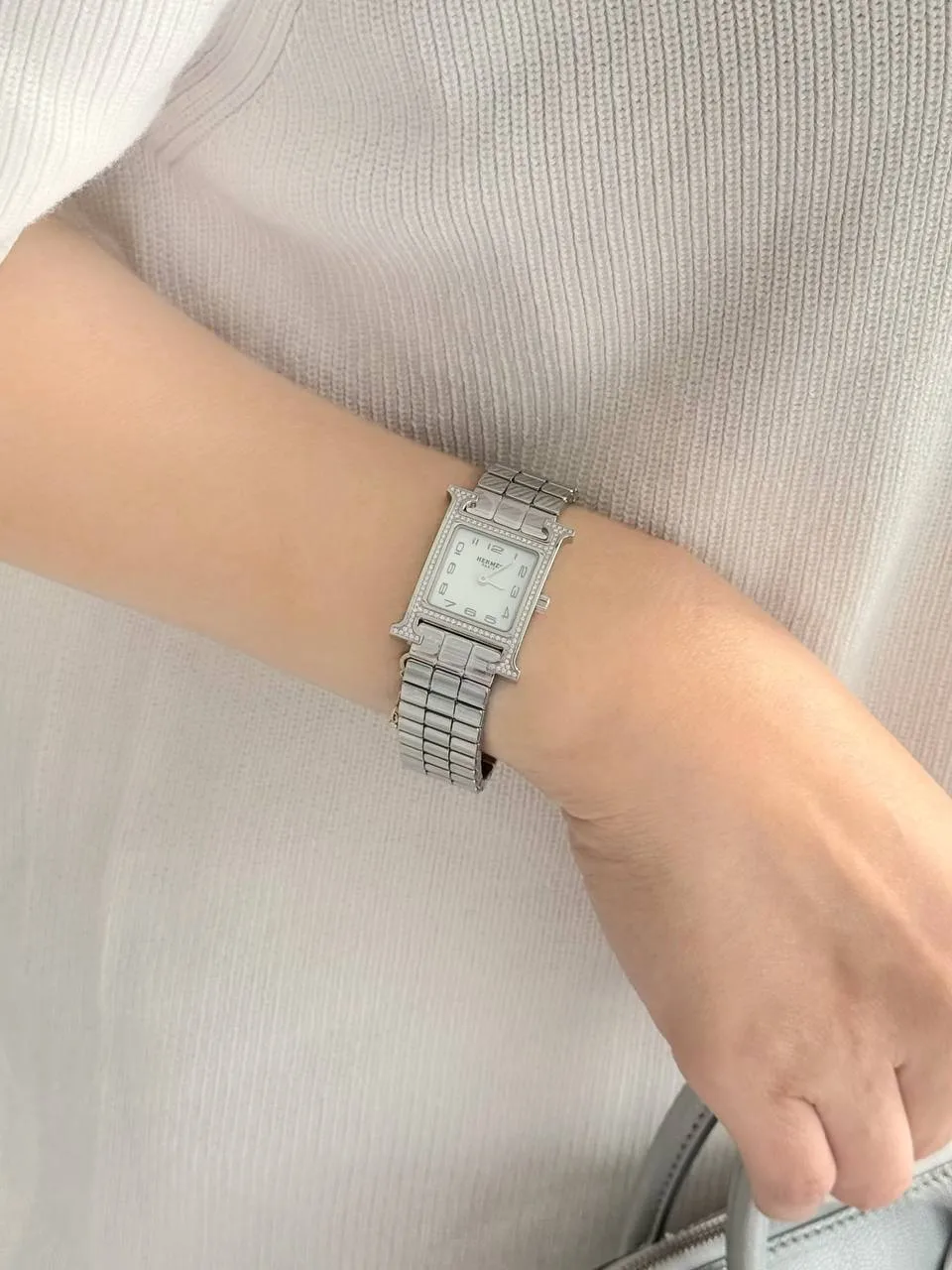 Hermes Hermes H Hour 25mm Bezel Diamond MOP PM