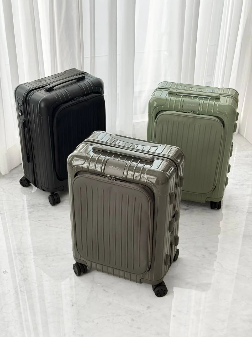 Rimowa Essential Sleeve Cabin Regular - photo 5