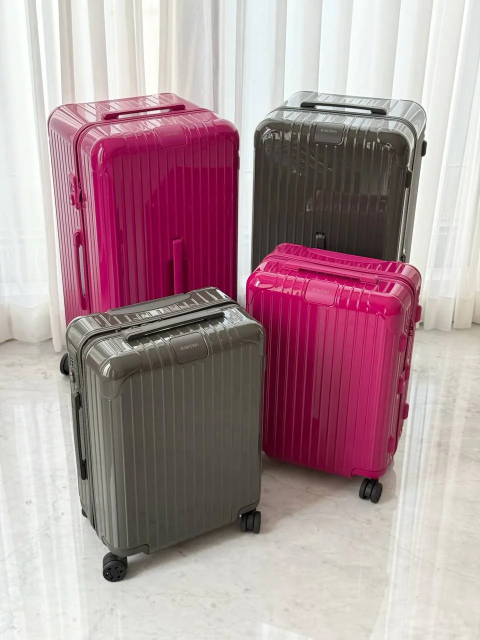 Rimowa Essential Trunk Plus Gloss Magenta Purple - photo 3