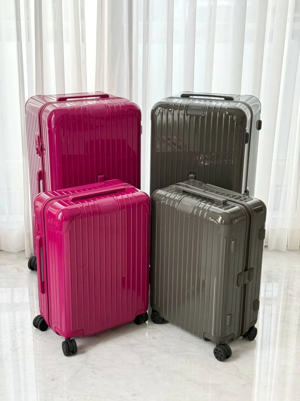 Rimowa Essential Trunk Plus Gloss Magenta Purple - photo 4